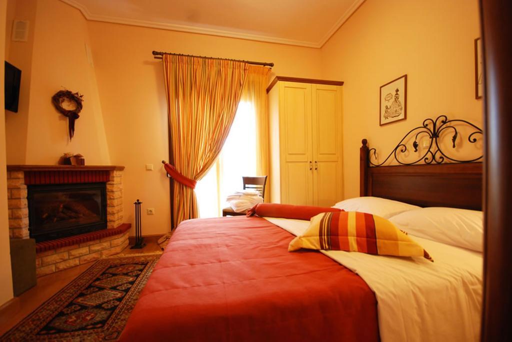 Valentini Guesthouse Karpenisi Kamer foto
