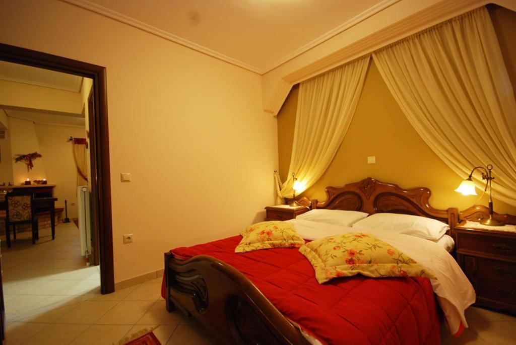 Valentini Guesthouse Karpenisi Kamer foto