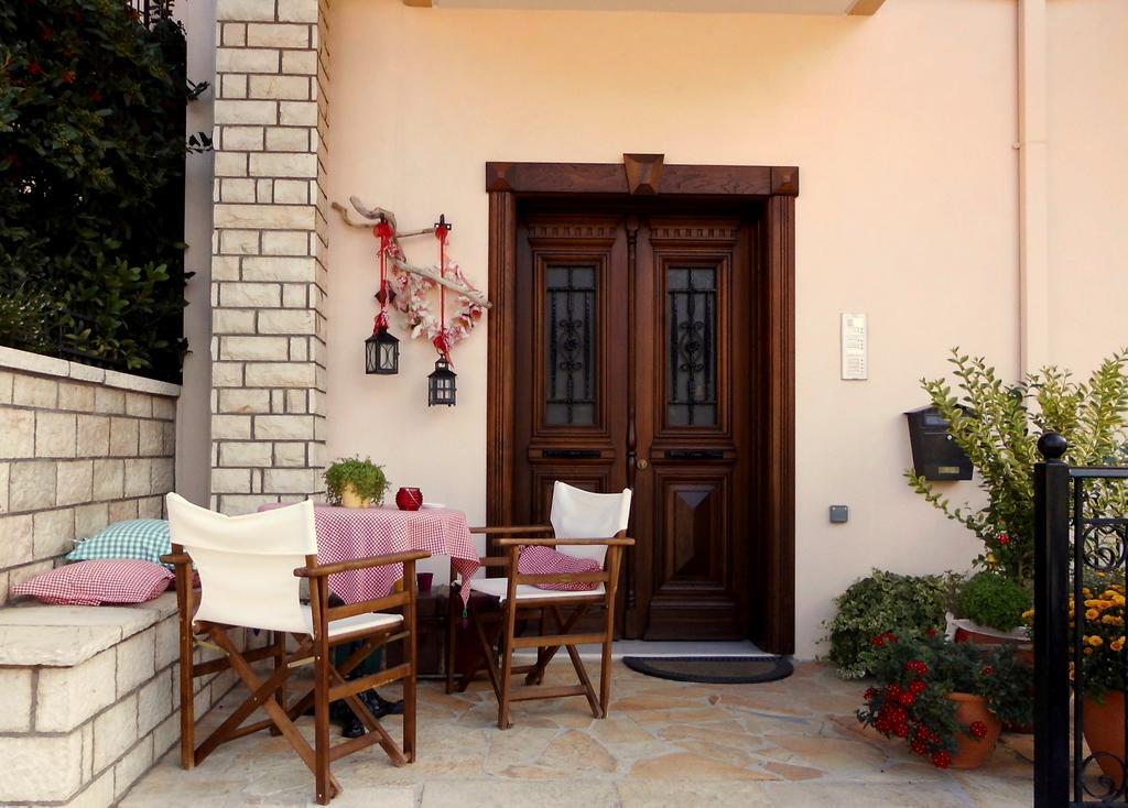 Valentini Guesthouse Karpenisi Buitenkant foto