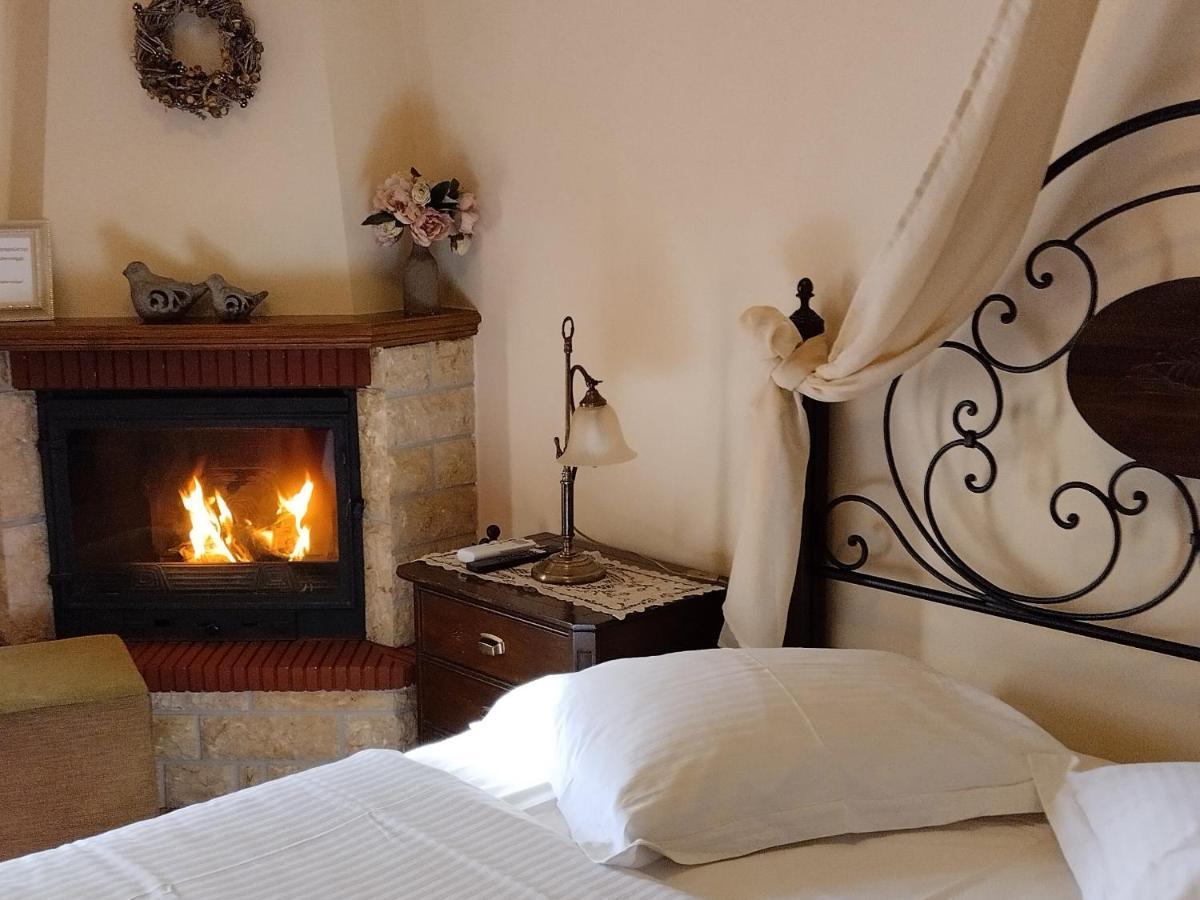 Valentini Guesthouse Karpenisi Buitenkant foto